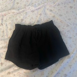 abercrombie and fitch flowy shorts